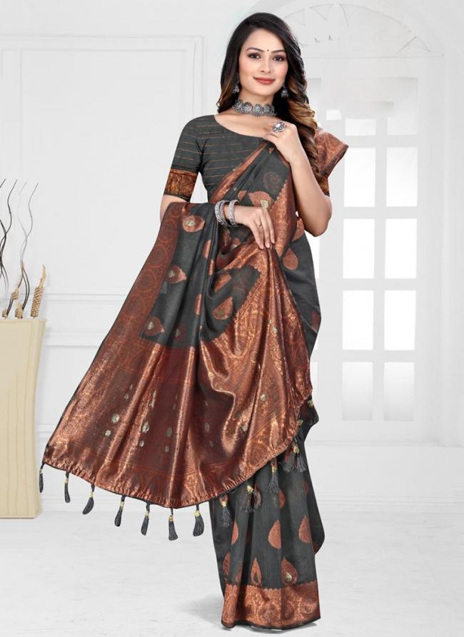 Top Dyed Silk Grey Festival Wear Weaving Saree